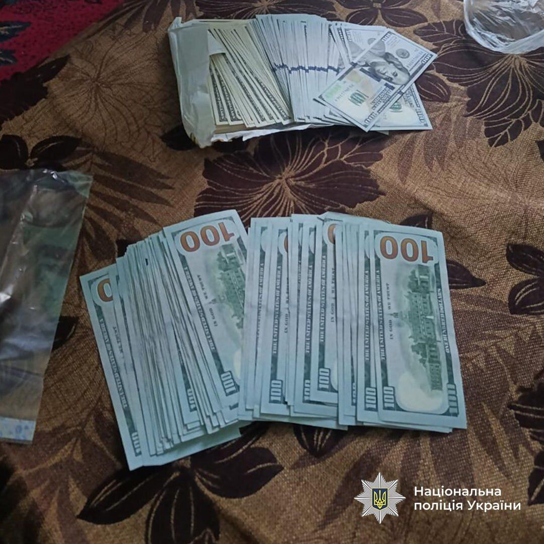 Наркотики в консервах, павербанках, роутерах и телефонах: полиция заблокировала наркотрафик в два режимных объекта. Фото и видео