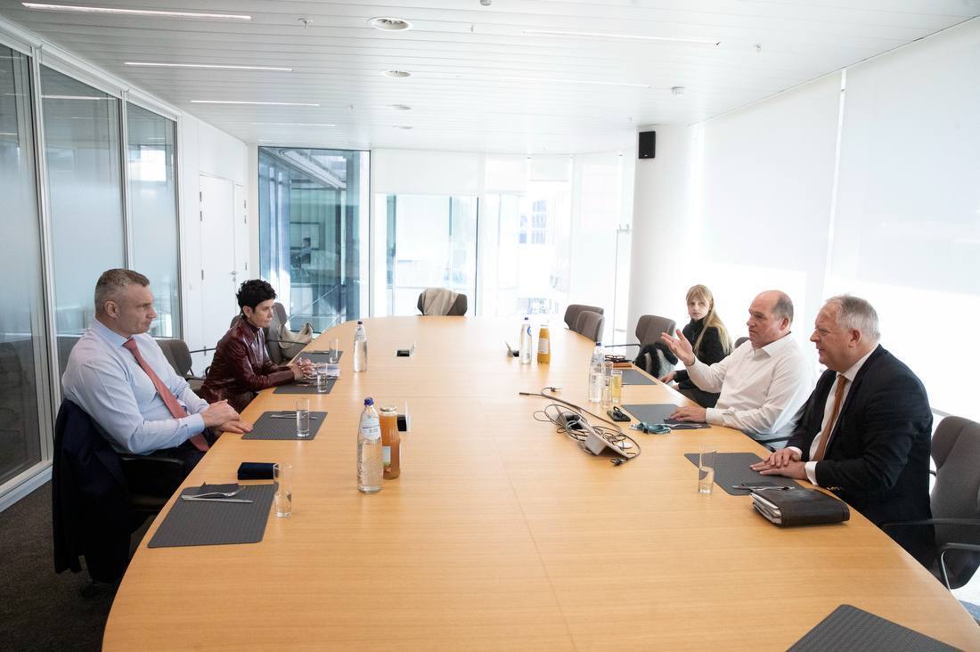 Кличко в Брюсселе встретился с мэром столицы Бельгии Филиппом Клозом: о чем говорили