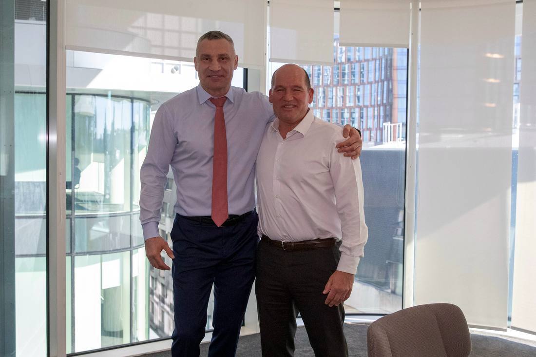 Кличко в Брюсселе встретился с мэром столицы Бельгии Филиппом Клозом: о чем говорили