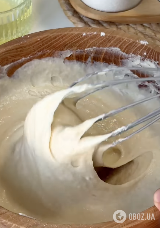 Пишні та легкі оладки на теплому кефірі: ділимося найкращим рецептом