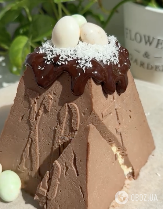 Сирна шоколадна паска "Баунті": ділимося легким рецептом святкового десерту