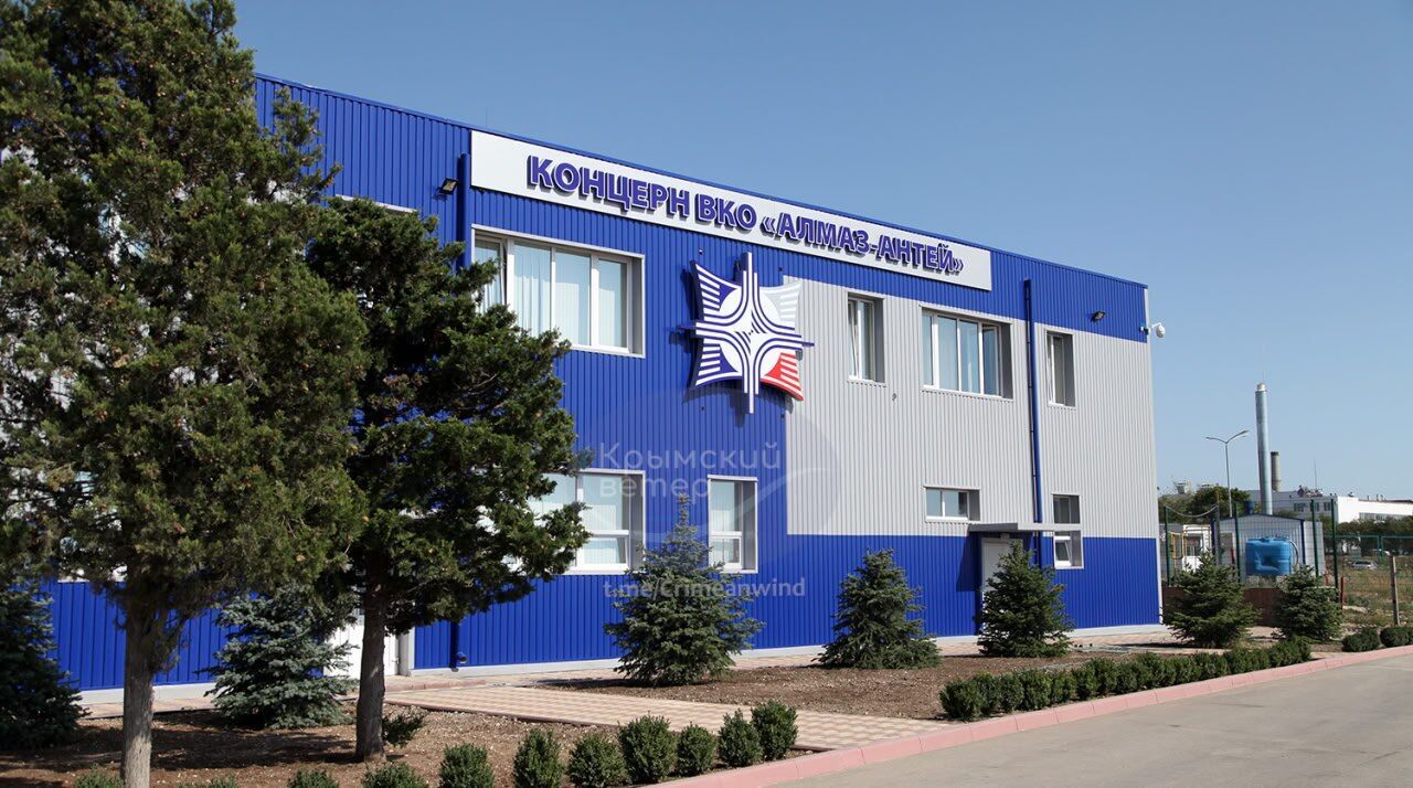 Дроны разнесли вдребезги здание военного концерна: появились данные о последствиях серии взрывов в Севастополе. Фото и видео