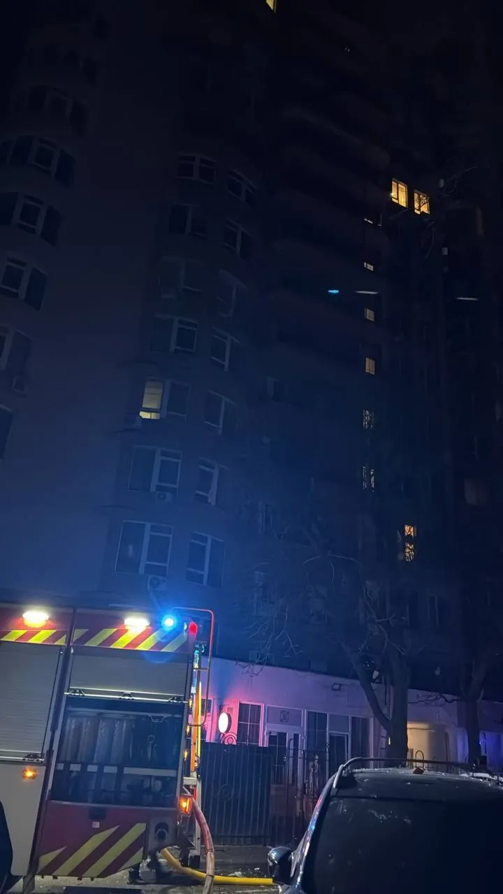 Оккупанты массированно ударили по Одессе: повреждены дома, есть пострадавшие. Фото