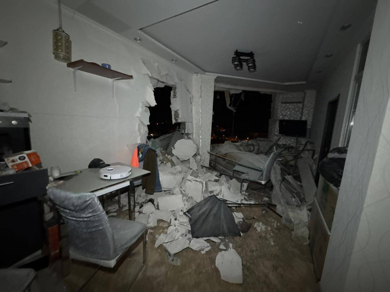 Оккупанты массированно ударили по Одессе: повреждены дома, есть пострадавшие. Фото