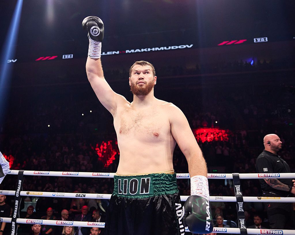 Ф'юрі – Махмудов: коли бій, дата та час початку, прогноз, де дивитися та на якому каналі трансляція