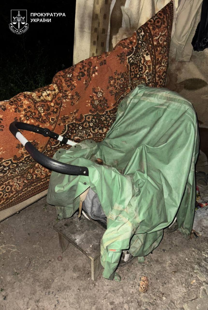 На Вінниччині після смерті немовляти батьки закопали тіло на смітнику: їм повідомлено про підозру