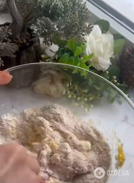 Домашня корисна піца з тунцем: основу зробіть із сирного тіста