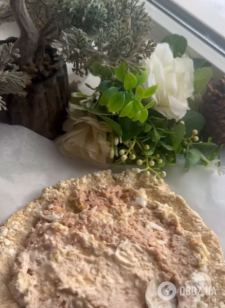 Домашня корисна піца з тунцем: основу зробіть із сирного тіста