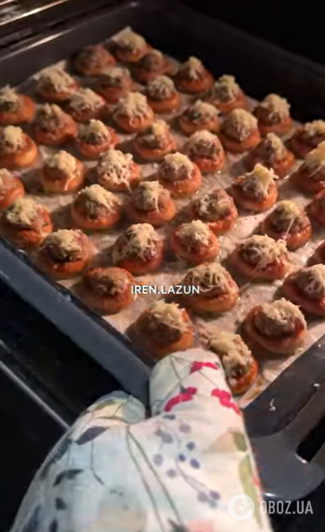 Бублики з фаршем в духовці: як приготувати улюблену святкову страву