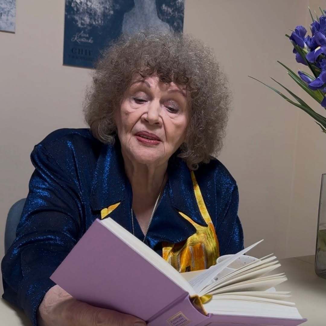 У мережі показали&nbsp;свіже фото 96-річної Ліни Костенко в день народження "королеви української поезії"