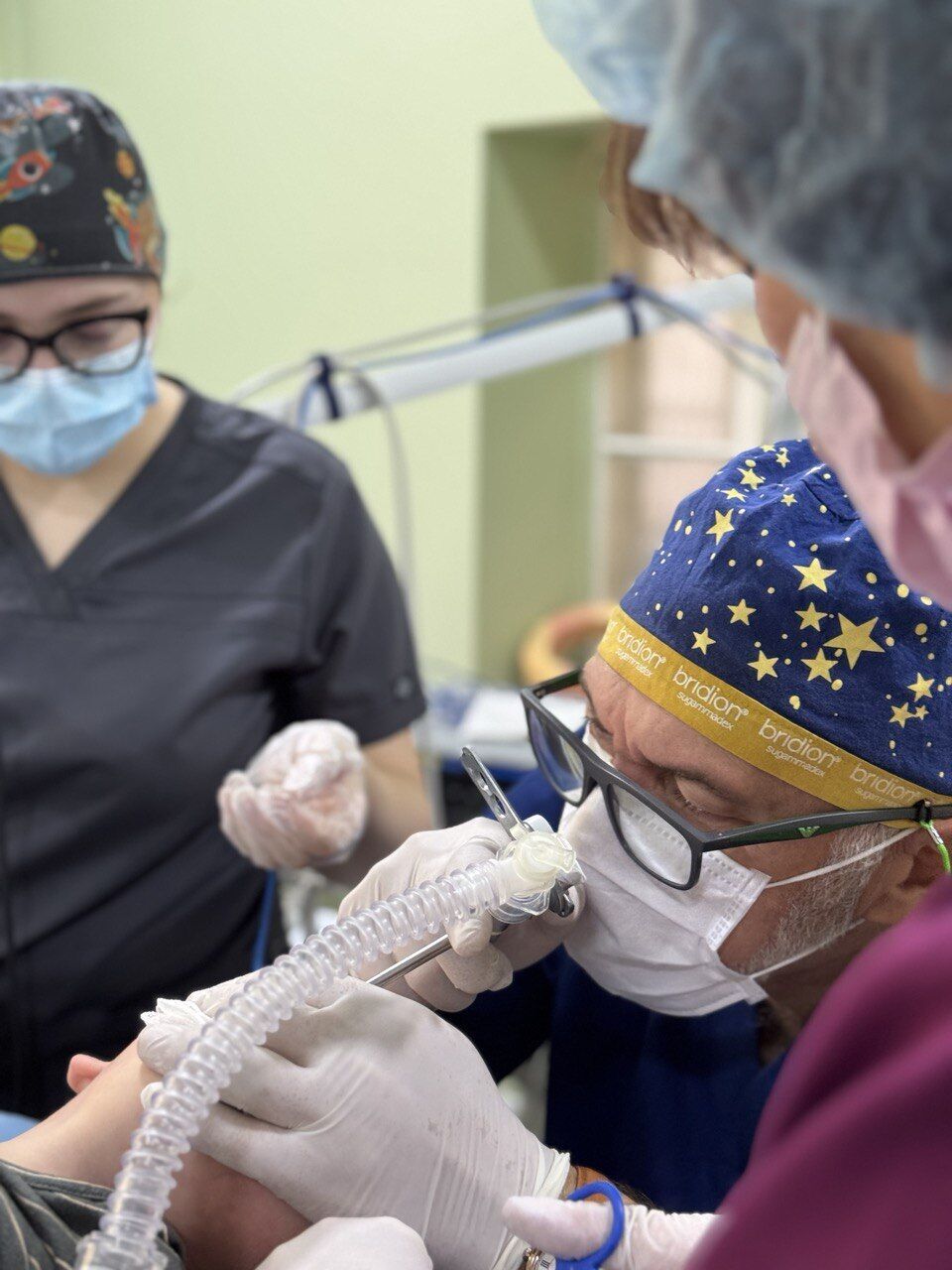 Лікування тривало два роки: у Львові врятували трирічну дитину, яка випила засіб для видалення жиру