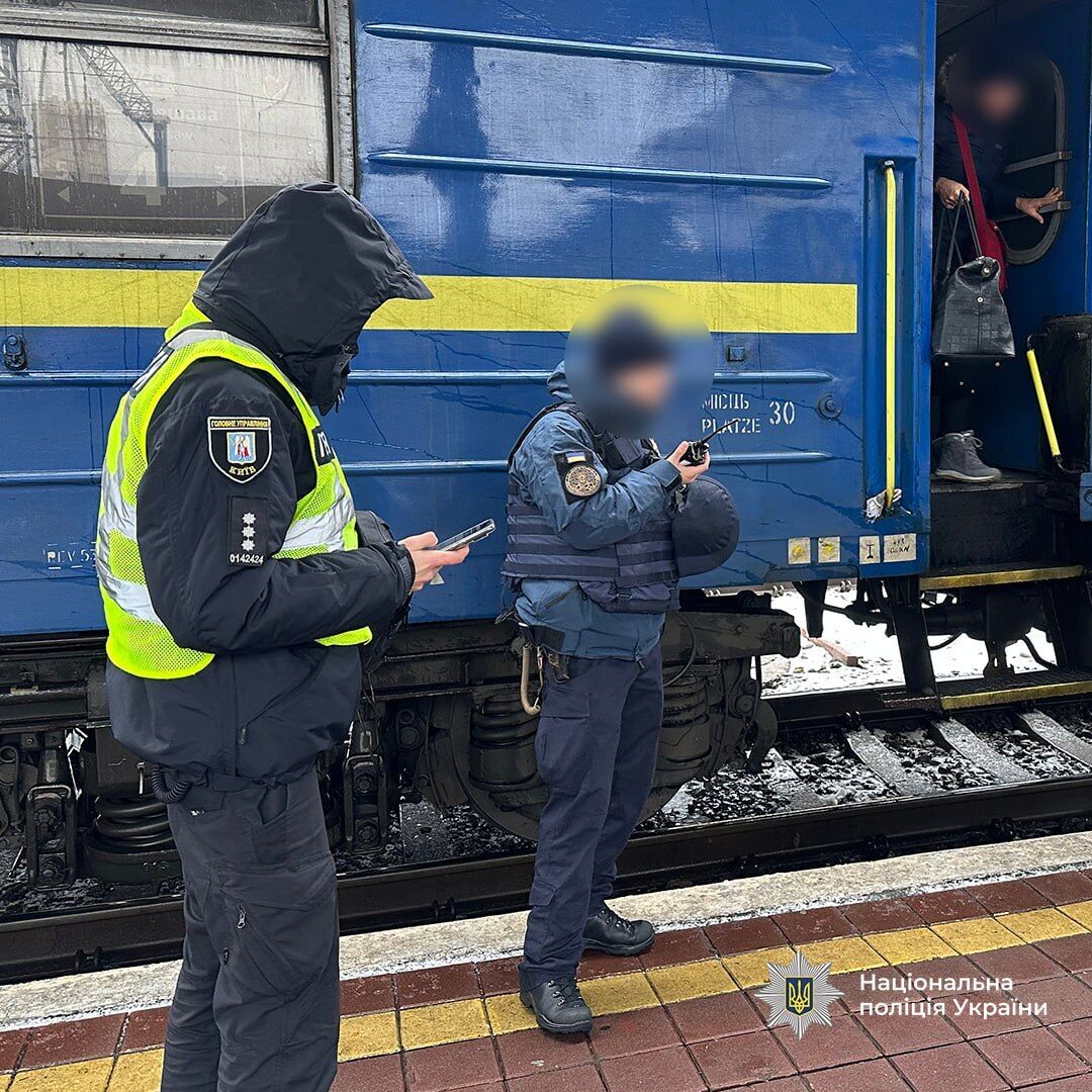 Голова профспілки "Укрзалізниці" організував оборудку з квитками на поїзди