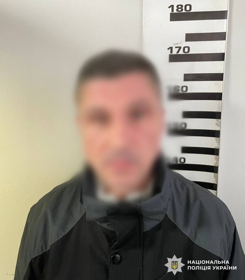 Напоїв алкоголем 16-річну дівчину та зґвалтував її: у Києві судитимуть зловмисника. Фото