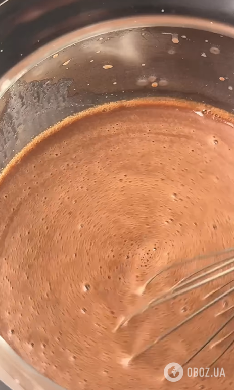 Лінивий торт з печива без заморочки: випікати не доведеться