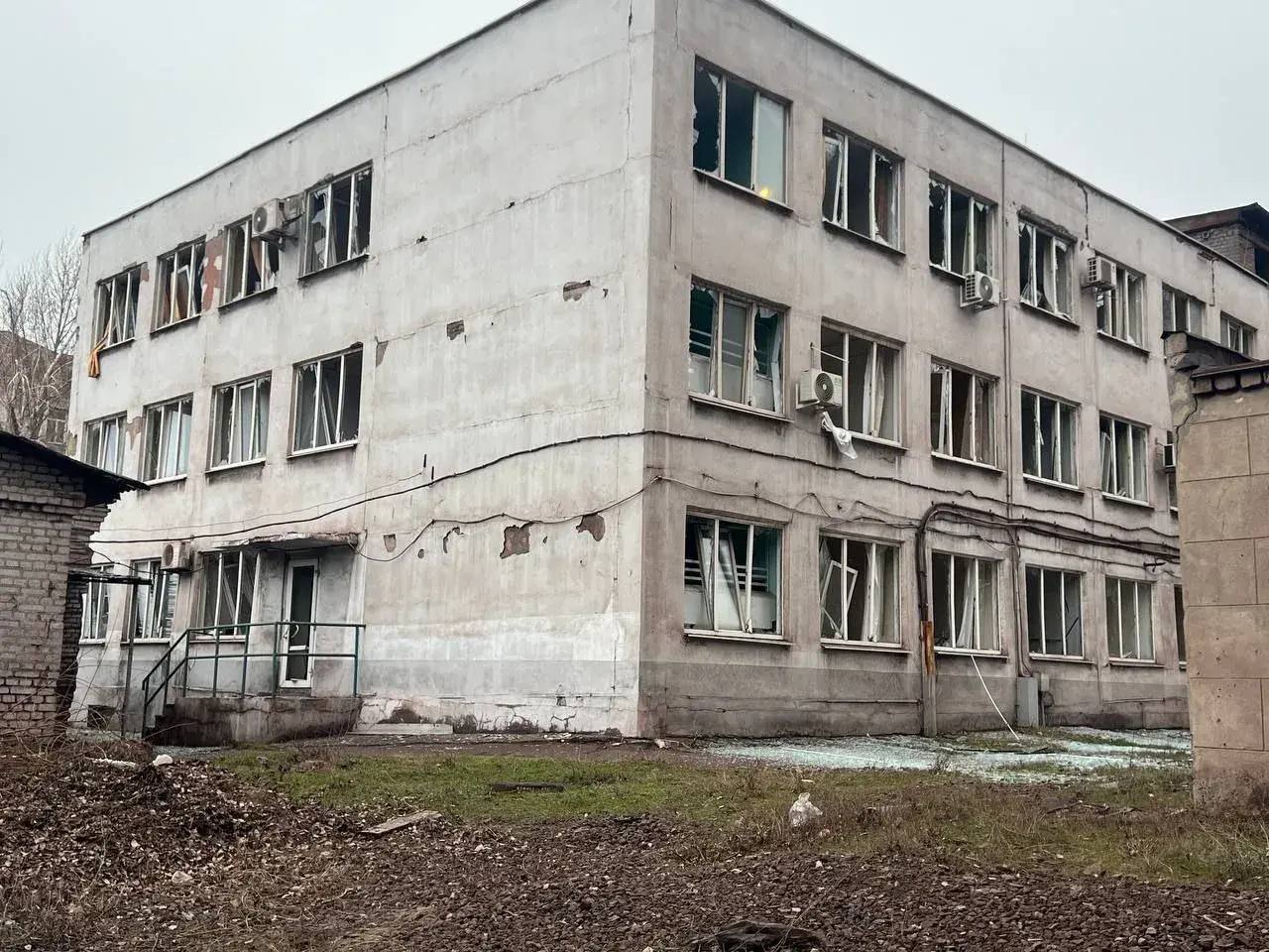 Было видно зарево: в оккупированном Алчевске атакован металлургический завод. Видео