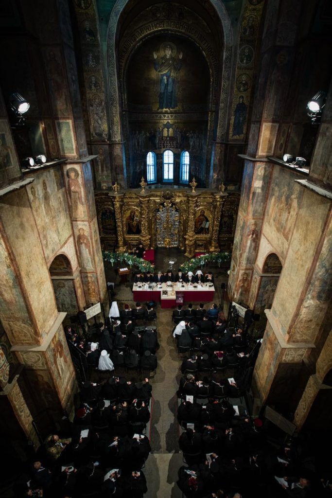 "Был великим украинцем и вошел в историю государства": Порошенко отреагировал на смерть Филарета