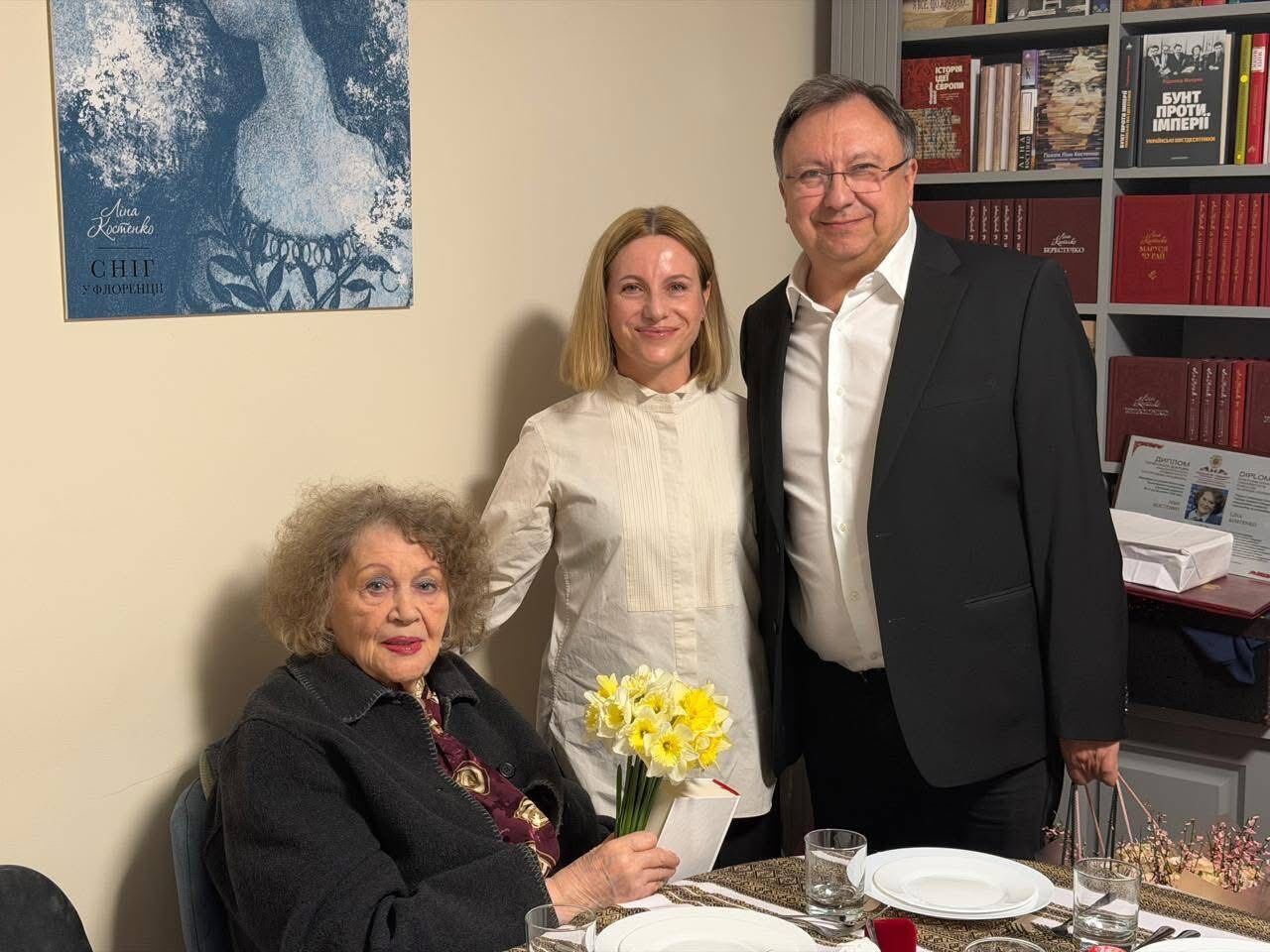 Стало известно, кого легендарная Лина Костенко пригласила на свое 96-летие: среди гостей Ада Роговцева, Портников и нардеп