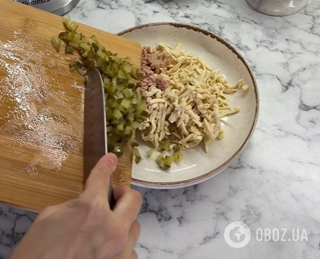 Лінива намазка з тунцем: як приготувати смачну страву для перекусу