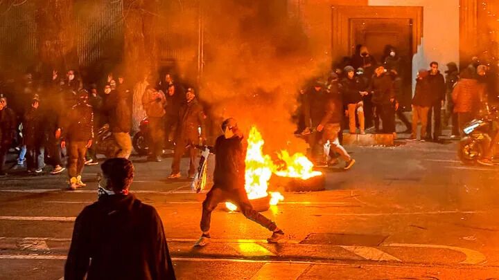 В Иране казнен спортсмен сборной по вольной борьбе