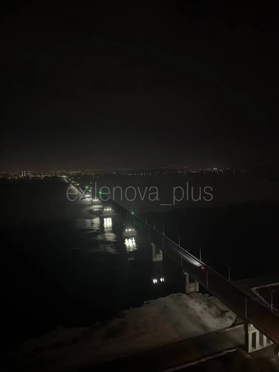 Пропал свет: в Саратове и Энгельсе гремели взрывы, обстрел заблокировал работу аэропорта. Фото и видео