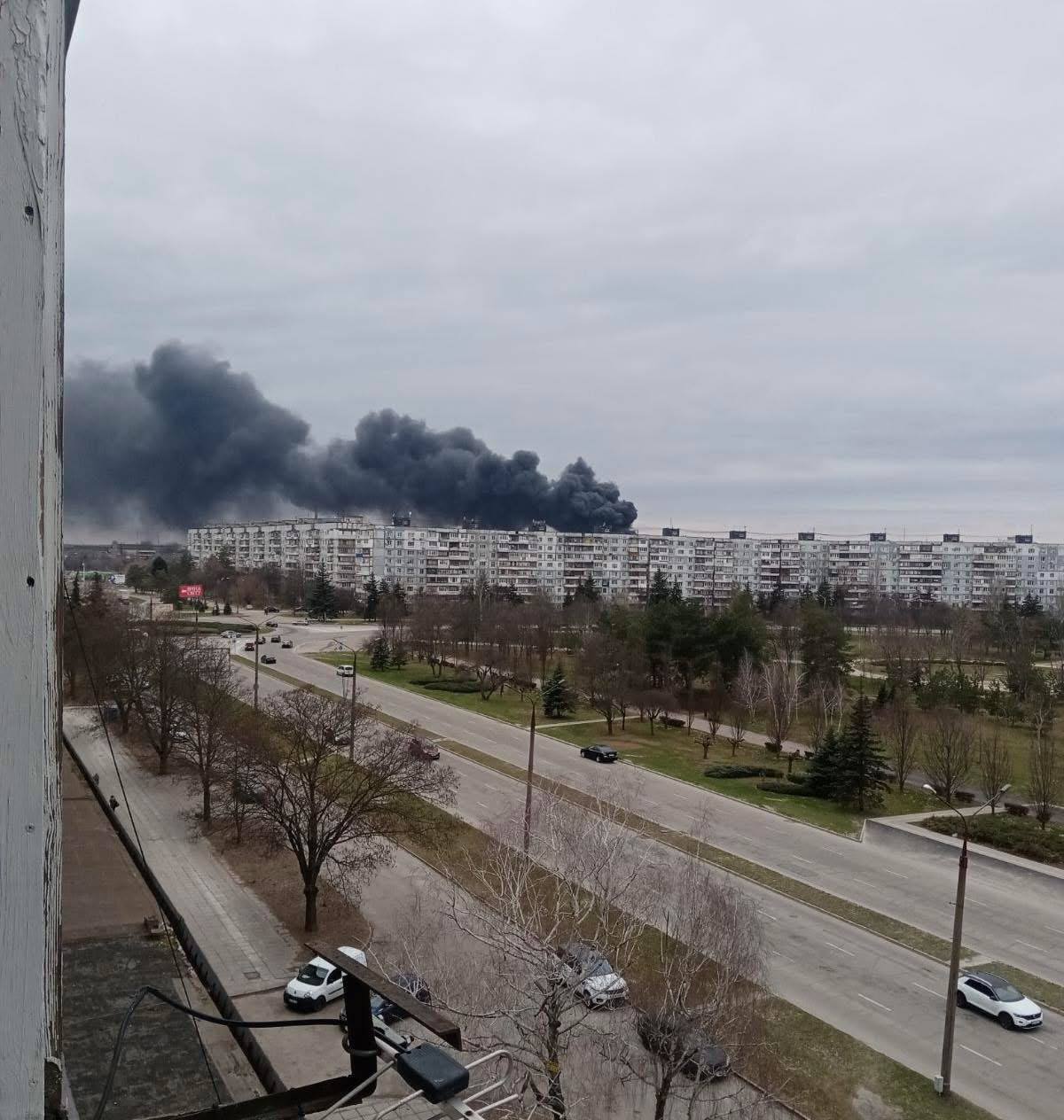 Росія вдарила по критичній інфраструктурі Запоріжжя: є перебої зі світлом