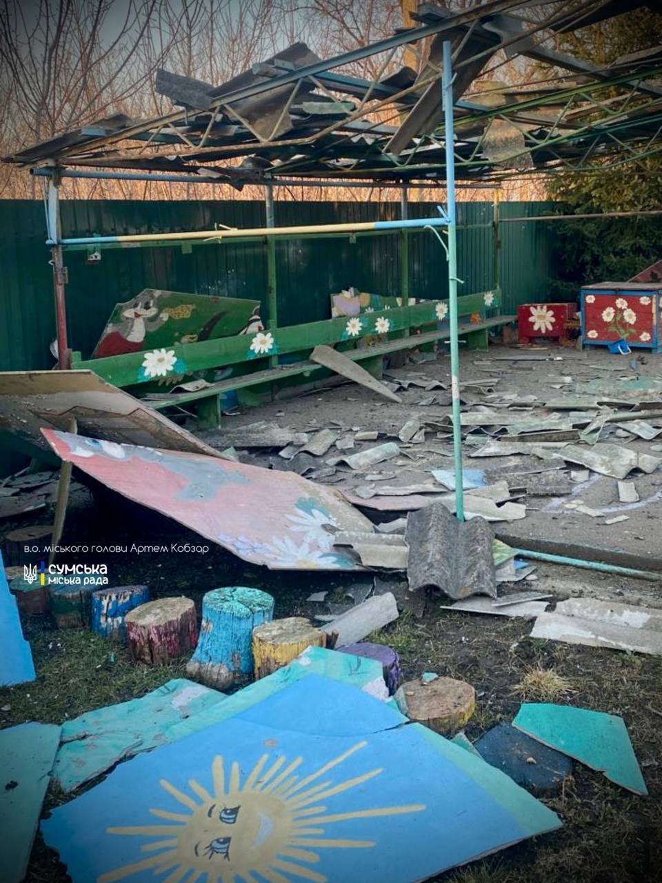 Враг коварно ударил по детсаду на Сумщине, есть повреждения. Фото