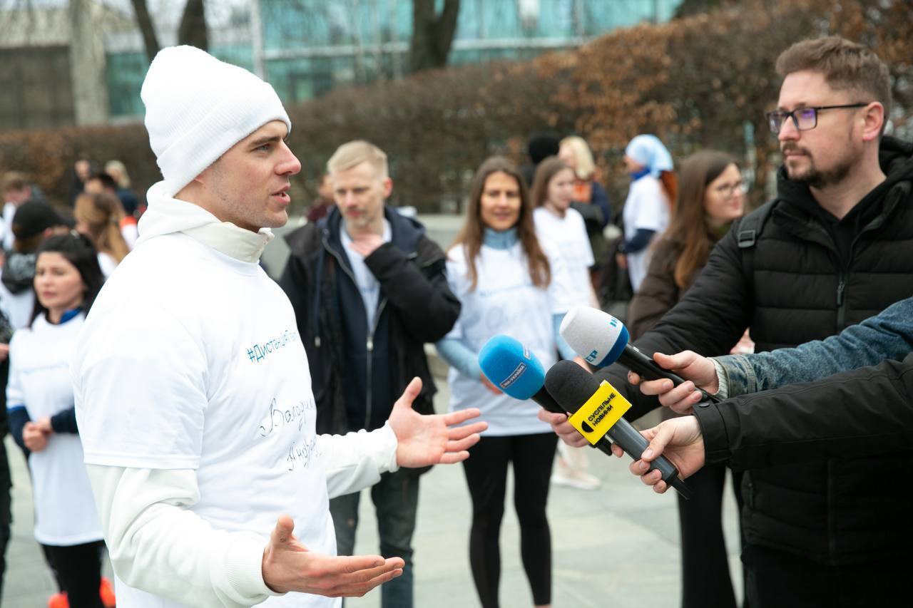 Гераскевич разом із "Нафтогазом" пробіг "Дистанцію пам'яті", вшанувавши загиблих військових. Фото