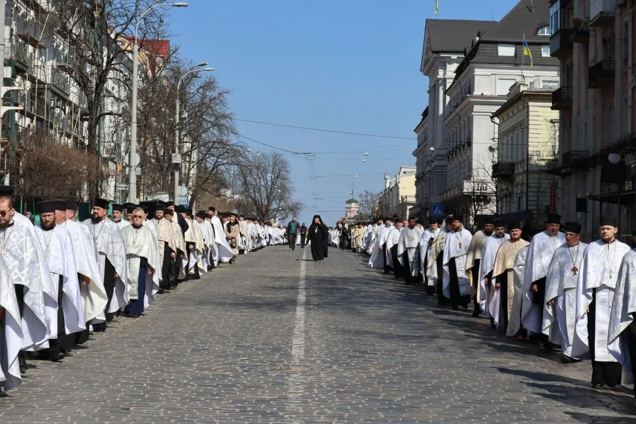 Украинцы прощаются с патриархом Филаретом: все детали, фото и онлайн-трансляция