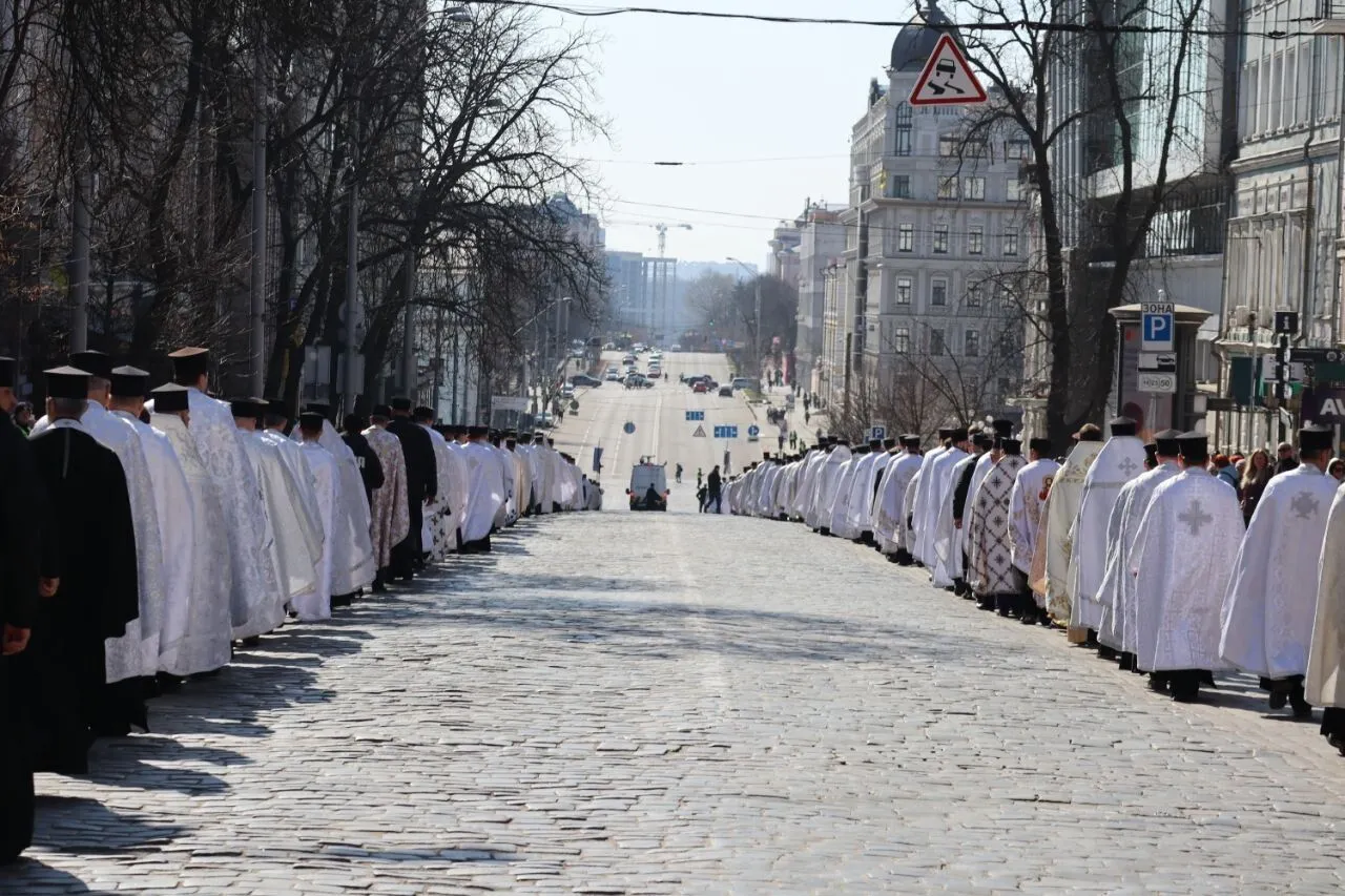 Украинцы прощаются с патриархом Филаретом: все детали, фото и онлайн-трансляция