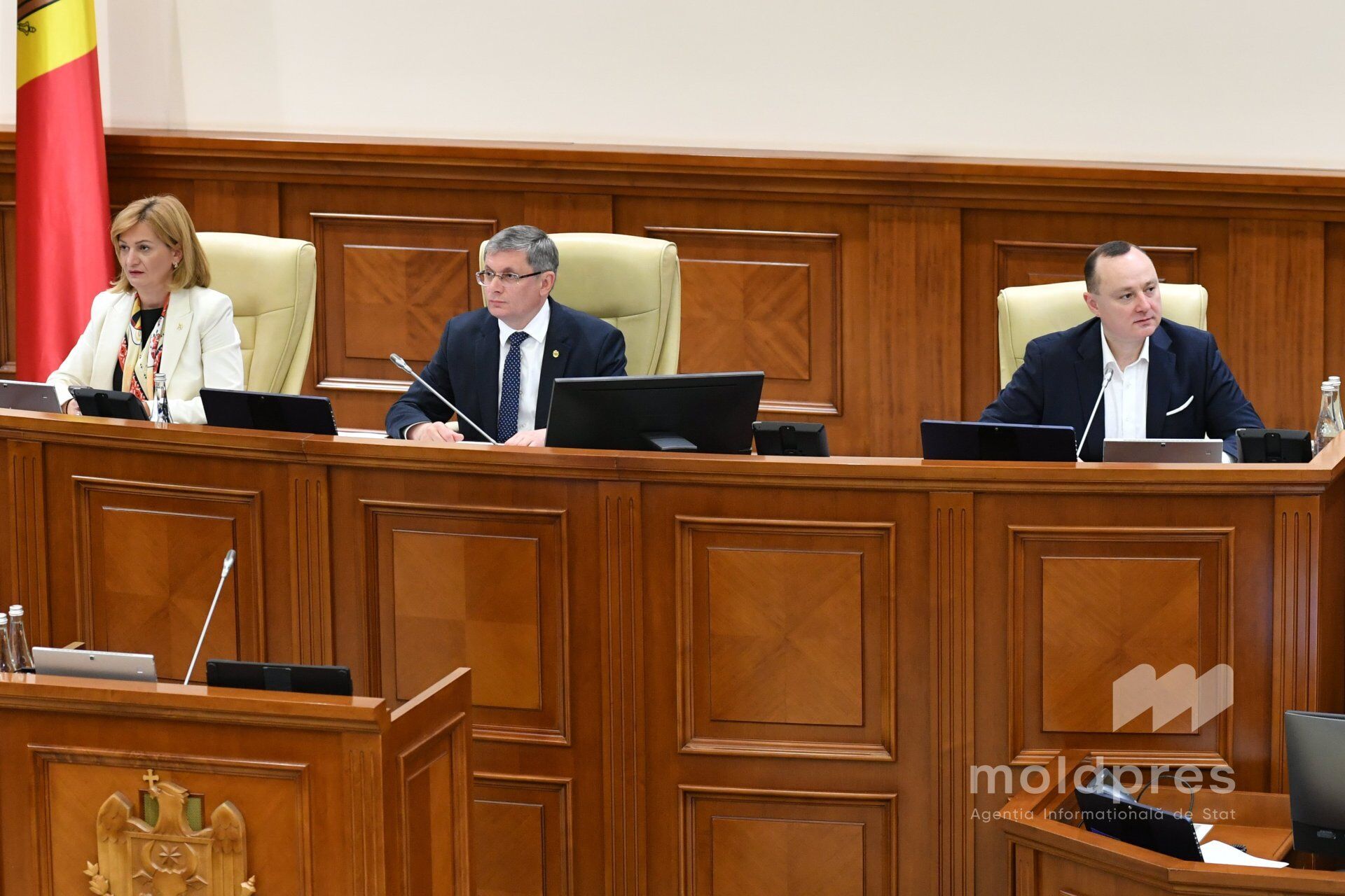 "Валіза без ручки": парламент Молдови підтримав вихід з СНД