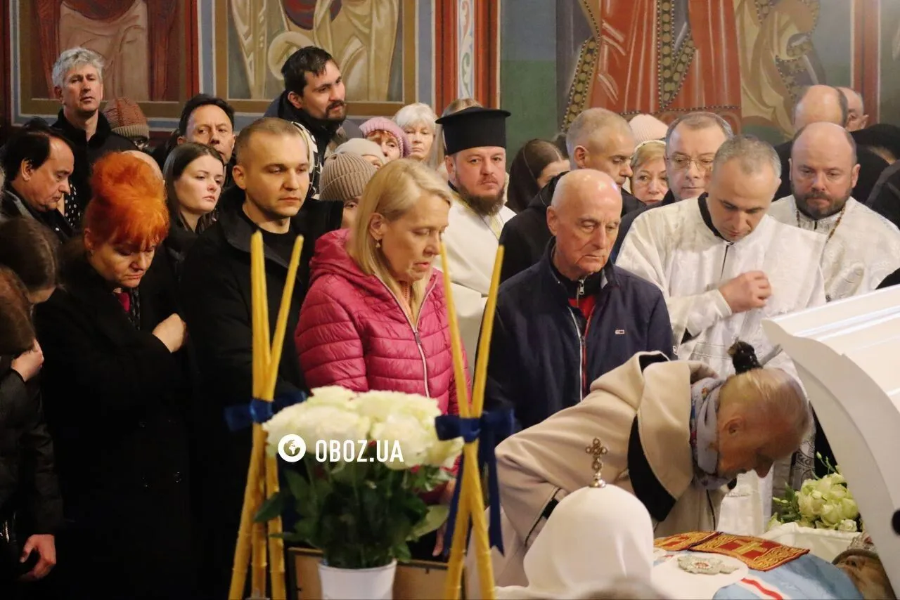 Украинцы прощаются с патриархом Филаретом: все детали, фото и онлайн-трансляция