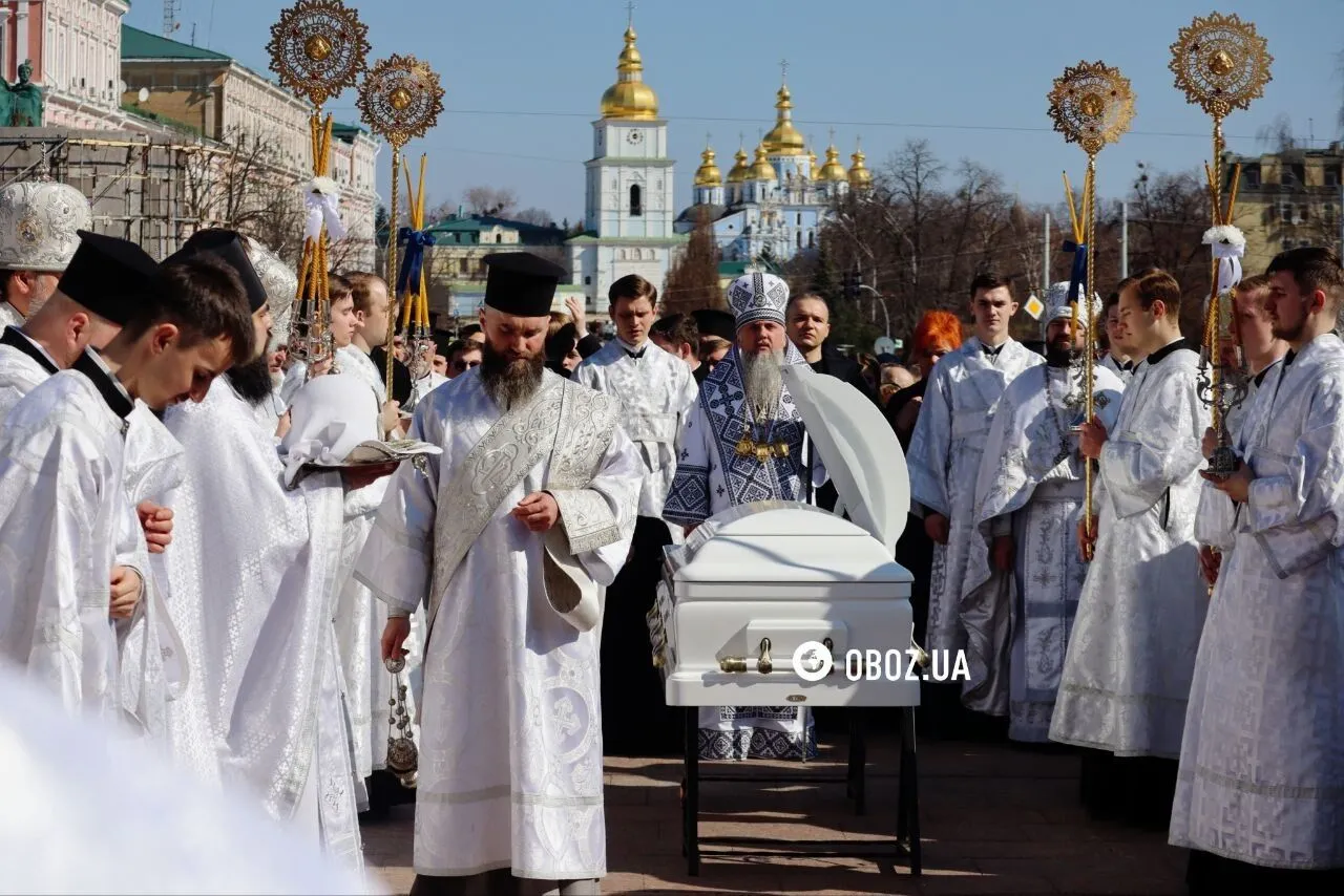 Украинцы прощаются с патриархом Филаретом: все детали, фото и онлайн-трансляция