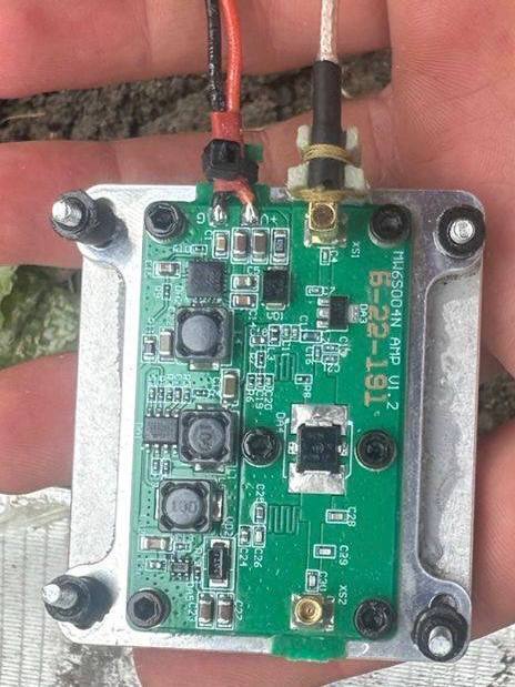 "Всередині крутий акумулятор": Флеш показав новий рідкісний російський дрон, який збили ЗСУ. Фото