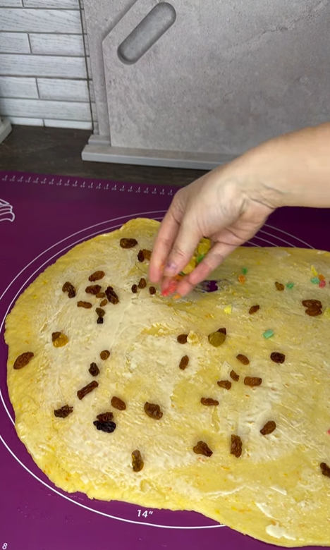 Великодні крафіни на дріжджах: як приготувати пухке тісто