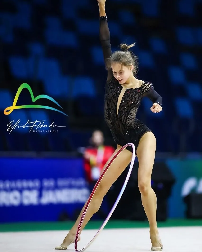 Українська гімнастка-красуня викликала фурор в Іспанії, вигравши "золото" на другому Гран-прі поспіль. Відео