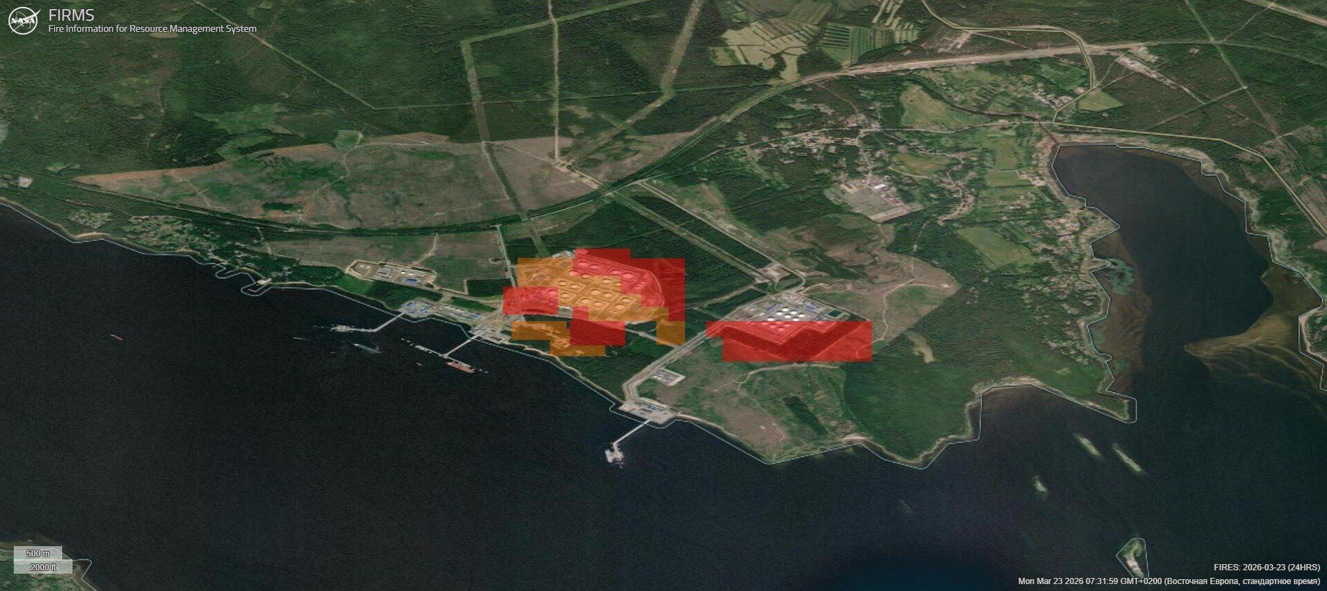 У російському Приморську атаковано порт, спалахнув нафтоналивний термінал. Фото і відео