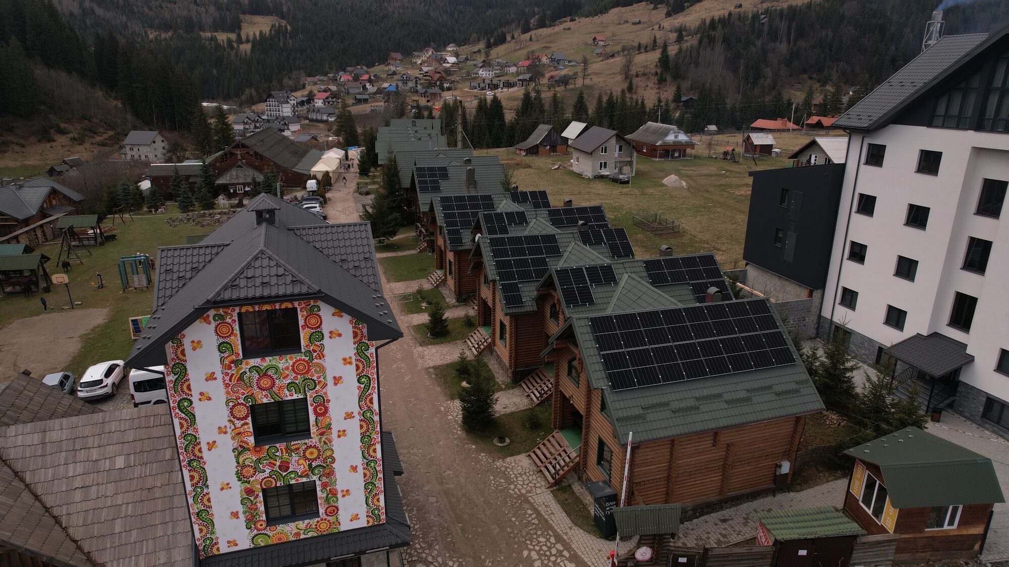 Як зберегти і примножити свої гроші: топ-6 ідей для інвестицій від провідних компаній України