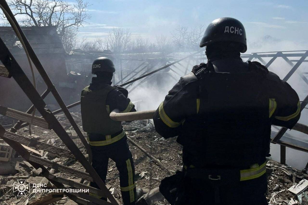 За день Росія 60 разів атакувала Дніпропетровщину: восьмеро поранених, серед них – дитина. Фото