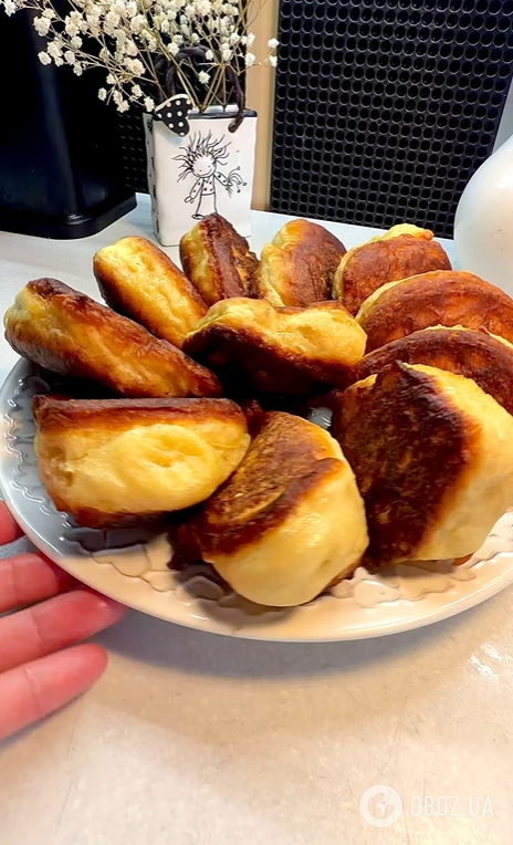 Пухкі домашні оладки на кефірі з содою: точно піднімуться