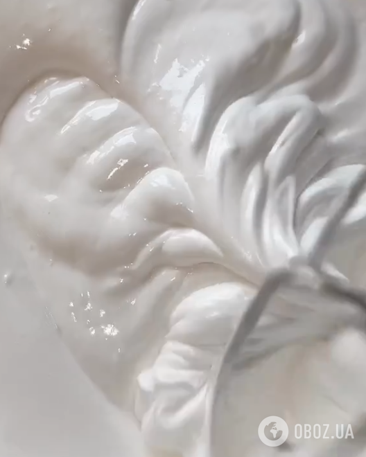 Найвдаліша глазур для пасок, яка не липне і не кришиться: ділимося рецептом