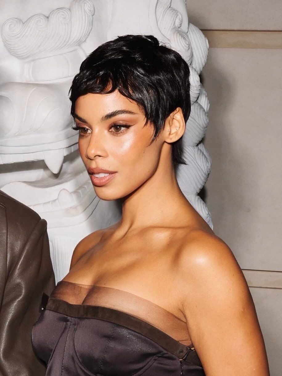 Ці 6 зачісок миттєво створять обʼєм: фото