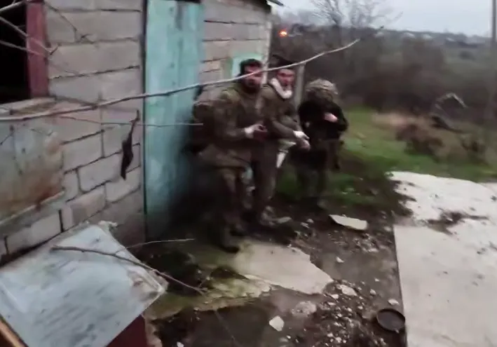"Быстро сюда": воины ГУР захватили в плен оккупантов на Запорожском направлении. Видео