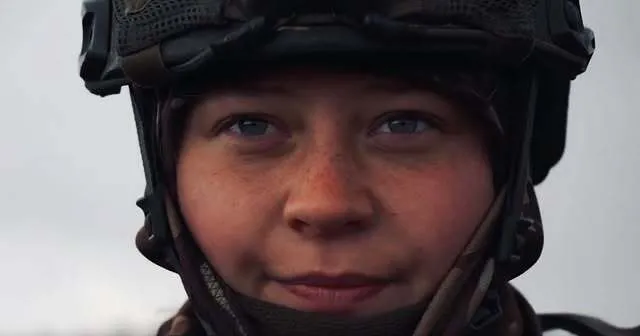 DZIDZIO розкрив правду про службу своєї юної племінниці в ЗСУ: який вигляд вона має. Фото