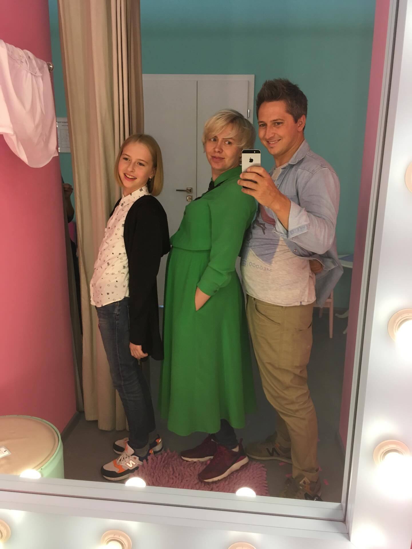 От фото без трусов до примерного семьянина: Александр Педан показал, как "эволюционировал" за 44 года