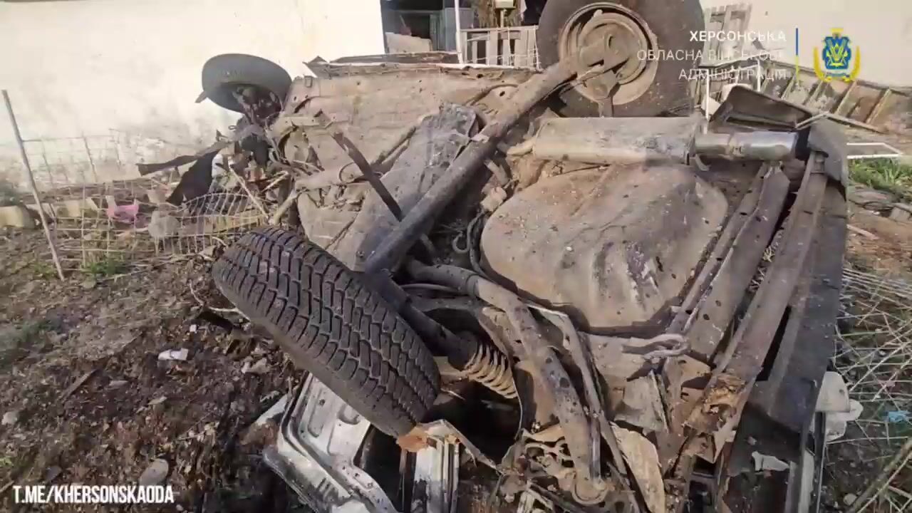 Оккупанты ударили по Херсону: под завалами погиб мужчина, есть пострадавшие. Видео