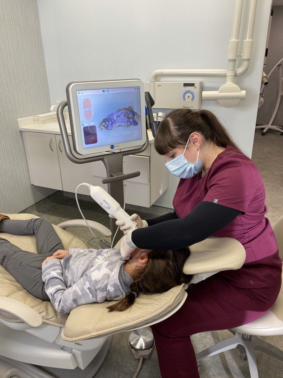 Стоматологія без страху: як AI, лазери та цифрові технології змінюють лікування зубів