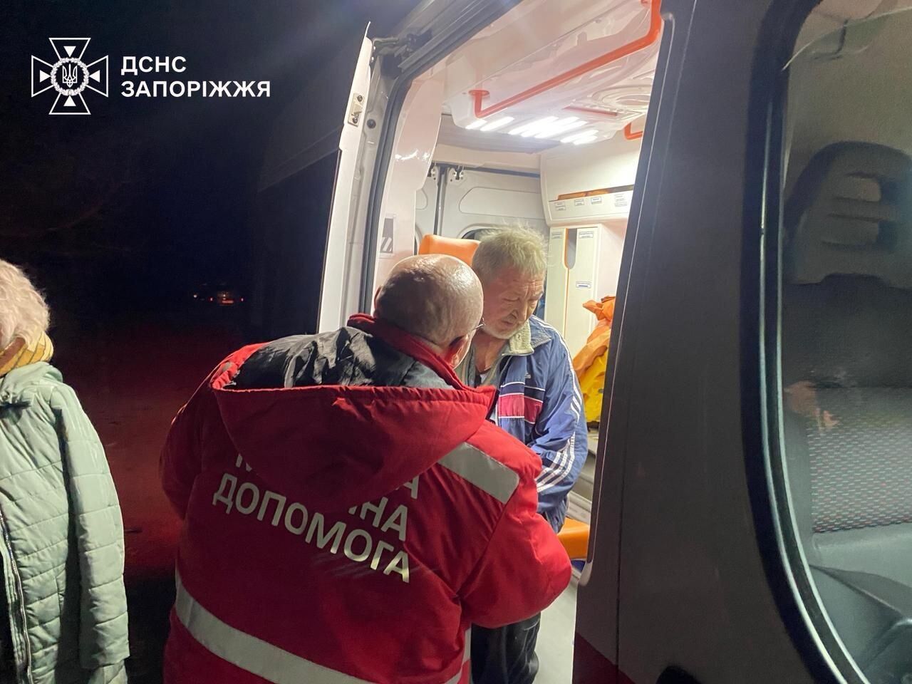 Окупанти завдали комбінованого удару по Запоріжжю: є жертва, п'ятьох людей поранено. Фото та відео