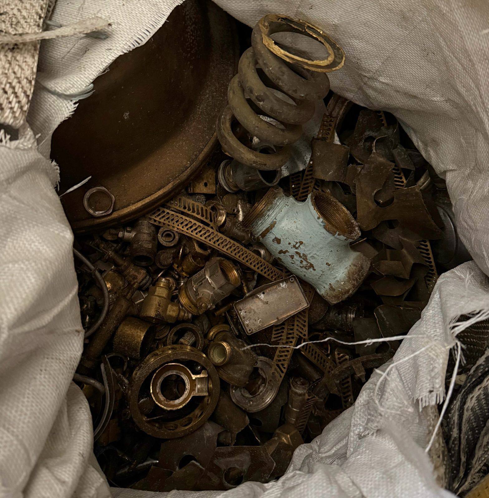 Виявлено 11 тонн мідного металобрухту