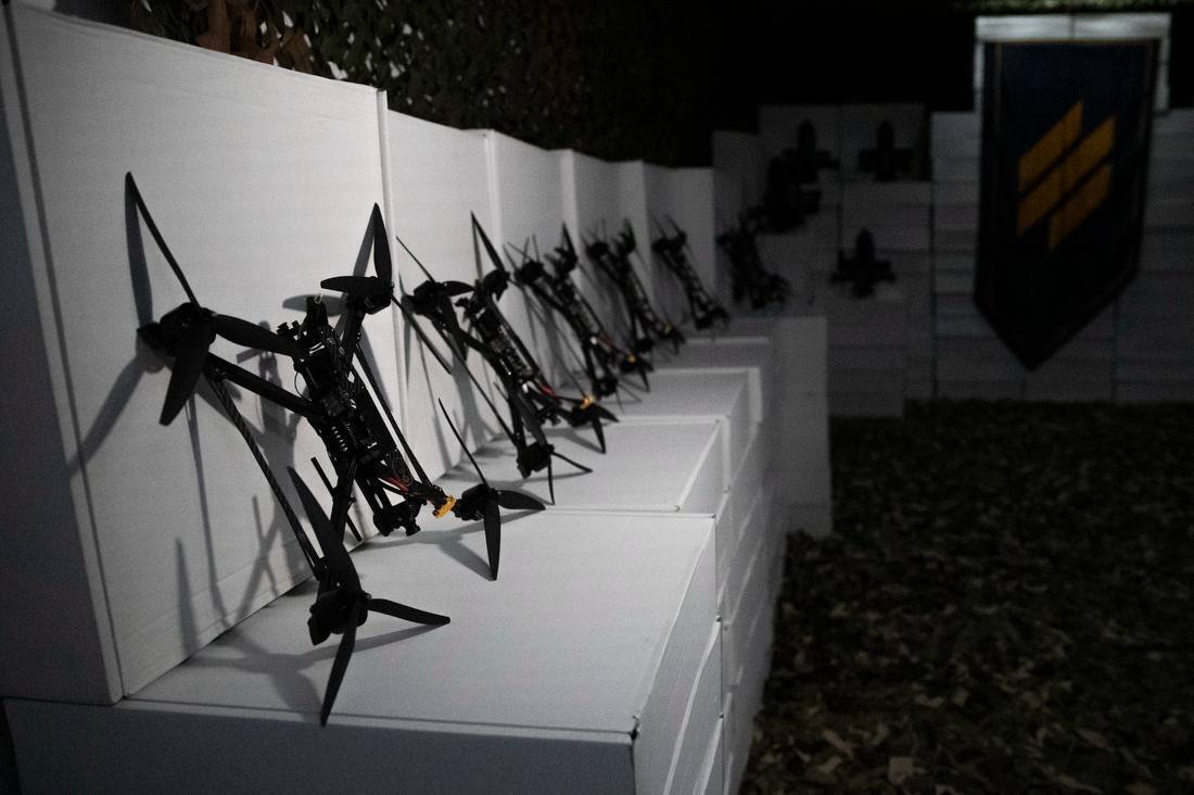 Кличко передал бойцам Третьего армейского корпуса 5 000 FPV-дронов от столицы. Фото