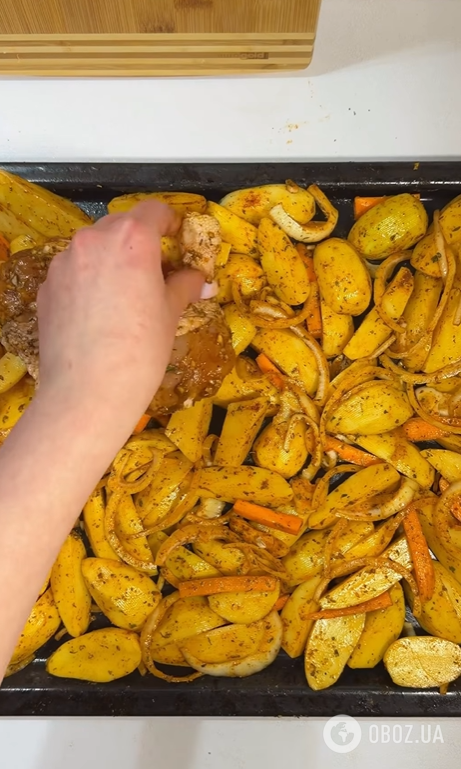 Как вкусно приготовить голени с картошкой на ужин: рецепт в духовке на скорую руку